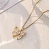 Collar con Colgante de Mariposa Transfronterizo para Mujer Cadena Clavicular de Lujo Ligero Gama Alta Cadena para Suéter de Acero de Titanio Collar de Nicho Accesorios de Joyería