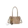 Bolsa pequena quadrada popular de estilo coreano para mulheres deste ano, novidade do Outono de 2026, cor sólida, simples, bolsa de ombro único, para o trabalho, bolsa transversal