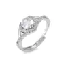 Anillo para Mujer Estilo Europeo y Americano Anillo de Corona con Microincrustaciones de Circonita Color Acero Anillo Ajustable para Dedo Índice Joyería de Diseño de Nicho