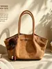 Bolsa Tote Grande de Camurça Retrô Transfronteiriça de Grande Capacidade Fosca Nova Moda Outono e Inverno Popular Portátil de Ombro Bolsa Cesta de Legumes