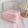 Bolsa Cosmética Peluda Personalizada, Bolsa de Armazenamento Macia para a Pele em Cores de Macaron, Bolsa de Papelaria de Grande Capacidade, Bolsa de Higiene Pessoal, Armazenamento