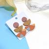 Pinheng 2023 nuevos aretes retro de arcilla polimérica suave aretes geométricos para mujer aretes de camuflaje transfronterizos al por mayor