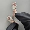 Zapatillas Pleated Lazy de Cuña de Piel de Cordero Súper Suaves y Fáciles de Poner Nuevo Tacón Bajo Punta Cuadrada Punta Abierta Zapatillas con Hebilla Metálica