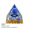 Adorno de pirámide de cristal natural de 5 cm para decoración de oficina y hogar en Europa y América, pirámide de resina con piedra triturada de colores