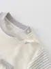 Nuevo Conjunto Casual de Dos Piezas para Niños, Estiloso Clase A, Lindo para Niños de Principios de Otoño, Ropa Exterior de Dibujos Animados, Conjunto de Primavera