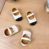 Sapatos de Princesa Estilo Coreano para Bebês de 0 a 2 Anos, Sapatinhos de Couro para Meninas, Calçados para Bebês e Crianças Pequenas, Sola Macia, Antiderrapante, Sapatinhos Infantis Respiráveis e Antiderrapantes