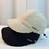 Nuevo Sombrero de Pescador de Invierno Estilo Coreano con Forro de Lana, Cortavientos, Cálido, Versátil, Gorra Casual, Estilo Japonés, Vintage, Gorra Ecuestre para Mujer