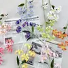 5 Cabezas de Azucenas Doradas para Arreglos Florales de Boda, Flores Artificiales para Decoración del Hogar, Piezas de Decoración de Alta Gama para Salas de Transmisión en Vivo, Flores Artificiales