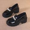 Sapatos Mocassins Versáteis com Solado Grosso para Aumentar a Altura para Mulheres Nova Coleção Primavera e Outono 2026 Estilo Britânico Couro Macio Solado Macio Sapatos Mary Jane