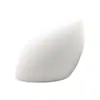 Esponja de belleza infusionada con iones de plata, forma de lágrima, angulada para una fácil aplicación, se puede usar tanto en seco como en húmedo, no absorbe demasiado producto, súper suave y delicada con la piel, una esponja de maquillaje versátil