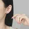 Pendientes de Corazón de Diamante Rosa y Mariposa para Mujer de Plata 925 Lujo Accesible Joyería de Zirconia de Gama Alta Diseño de Nicho Clavos de Hélice