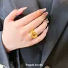 Tienda de Oro Mismo Estilo Anillo de Rosa Espinosa con Incrustaciones de Diamantes Chapado en Oro 2026 Nuevo Vintage Gama Alta Lujo Ligero Anillo de Flor