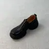Sapatos Femininos Retro de Couro com Solado Grosso para Aumentar a Altura, Mocassins Slip-On com Plataforma e Corte Profundo em Estilo Britânico