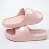 Chinelos Fofos de Cachorrinho para Mulheres, Novo Modelo Verão 2026, Sandálias de Casal Ultra Macias para Casa, Antiderrapantes, Silenciosas, Antiodor
