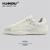 Zapatos de Ballet de Malla Global para Entrenamiento de Mujeres 2026 Nuevos Zapatos Deportivos Blancos Transpirables para Carreras Zapatos Casuales de Tabla