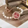 Novo Relógio Celebre da Internet com Mostrador de Girassol Totalmente Cravejado de Diamantes Pérola, Pequeno e Fino, com Alto Valor de Cor, Pulseira de Relógio com Visor Digital