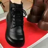 Botas Curtas de Solado Grosso Estilo Explosivo Estilo Britânico Novidade Outono/Inverno 2026 Com Pelúcia Extra Grossa Quente Plataforma Botas Martin Botas de Algodão com Solado Macio