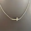 Moda Europea y Americana Versátil Collar con Colgante de Cruz Dorado y Plateado para Hombres y Mujeres Cadena de Personalidad de Nicho