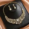 Set de Pendientes y Collar con Forma de Gota Incrustados de Diamantes Transfronterizos Europeos y Americanos Cadena para Clavícula Elegante de Moda Joyería de Lujo Ligero Accesorios de Alta Gama