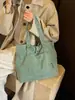 Bolsa de Gran Capacidad para Mujer 2026 Nueva Moda Otoñal Bolso de Hombro Único para Mujer Lona Versátil Bolsa Tote Para Clase Viajes