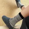 Calcetines de Otoño e Invierno para Mujer hasta la Pantorrilla, Serie Gris, Calcetines Caídos, Estilo Coreano, Calcetines Largos Sencillos, Calcetines Zhuji al por Mayor