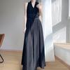 Vestido Zou de Verão 2025 Novo com Gola V Flor de Pessegueiro Feminino Sem Mangas Cor Sólida na Cintura Cor Sólida Elegante Vestido Versátil