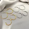 Pendientes de Bambú Nudo en Forma de C Electrochapados en Oro Real, Pendientes Geométricos, Accesorios de Oreja Únicos y Minimalistas para Mujeres con un Diseño de Nicho