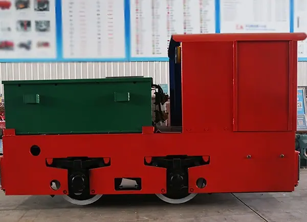 蓄电池电机车.jpg