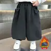 Ropa de Invierno para Niños Botón Triangular de Terciopelo Pantalones Casuales Estilo Coreano Mono Infantil Pantalones de Linterna Sueltos de Terciopelo Pantalones para Bebé