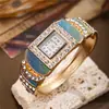 2025 Novo Modelo Transfronteiriço Pulseira Relógio Quadrada Cravejada com Diamantes Estilo Europeu e Americano, Relógio de Pulso Feminino de Quartzo Brilhante e Colorido Atacado