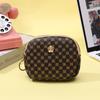 Bolso de mano sencillo de tendencia 2024 Guangzhou bolso de mujer al por mayor bolso pequeño estampado bolso pequeño monedero de niña
