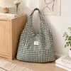 Bolso tote de cuadros estilo coreano, corte holgado, gran capacidad, perfecto para que los estudiantes lo usen para la escuela o el trabajo, y como bolso casual para el día a día