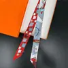 Nuevo Pañuelo de Seda de Sarga de Doble Capa y Doble Cara con Estampado Color-Blocking para Mujer, Adecuado para Atar Asas de Bolsos, Cinta de Seda Pequeña, Pañuelo de Cuello Versátil