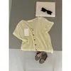 Liquidação, Sem Devoluções ou Trocas. Blusa de Tricô Minimalista Versátil Confortável Respirável Costela Gola V Manga Curta Estilo Coreano de Verão A0892
