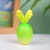 Adorno Creativo de Zanahoria de Dibujos Animados Simulación Artesanía de Resina Planta en Maceta Escritorio Figura Linda