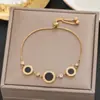 Centenas de Pulseiras Meichen Europeias e Americanas Ouro 18K Não Desbota Aço Titânio Femininas Simples e Versáteis Ins Personalizadas Moda Joias de Mão