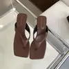 Nuevas Chanclas de Tacón Alto Estilo Francés Verano Sandalias Vestido de Abrigo Sandalias Cuadradas de Tacón Fino Zapatos de Playa para Mujer