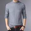 Camisolas dos homens: Em estoque, alto volume, suéteres masculinos de outono e inverno, corte slim estilo coreano, cor sólida, malha masculina com gola semi-alta