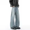 Calça jeans masculina estilo retrô americano com estampa de bambu e pernas curvas, apresentando um design solto e de perna larga, perfeita para um look de street style, e uma calça casual moderna de perna reta para o outono