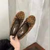 Primer Encuentro Temporada Zapatos Esponjosos Forrados de Lana con Lazo Suave Estilo Francés para Mujer 2026 Otoño/Invierno Nuevos Bailarinas Planas Estilo Hada
