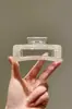 Clip de Cabello Cuadrado de Acrílico Nuevo Primavera/Verano 2026 Pinza de Tiburón Grande Simple Pinza para el Cabello de Gama Alta
