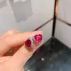 Joias Zhuang Shengsheng Pingente em Forma de Coração, Brincos em Forma de Coração, Anel em Forma de Coração, Pedra Principal em Forma de Coração de Vidro Vermelho Simulada 9*9