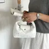 Bolsa de Mão Tendência Estilo Coreano Transfronteiriça em Forma de Meia-Lua para Mulheres, Novo Estilo Verão 2026, Bolsa de Ombro Fresca e Estilosa, Bolsa Transversal para o Dia a Dia