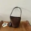 Bolsa balde fosca estilo coreano, nova bolsa de ombro de camurça outono 2026, bolsa de ombro única trendy do Instagram
