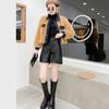 9258 Da Ai Mei Yuan 2025 Primavera Nuevo Parche de Mezclilla Cuello Solapa Manga Larga Chaqueta Corta Pantalones Cortos de Cuero Moda Mujer