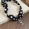 Colar de Rosa em Tecido Levemente Luxuoso Estilo Francês Doce Moda Tendência Corrente de Suéter Design Acessório de Nicho Atacado