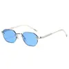 Moda Transfronteriza Estilo Metálico Lujo Accesible Gafas de Sol y Gafas Poligonales de Corte Vanguardista Europeo y Americano Color Océano para Hombres y Mujeres
