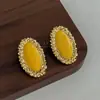 Brincos Geométricos Ovais Turquesa com Design Único e um Toque Simples e Elegante