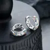 Brincos Coloridos de Zircônia para Homens, Design Personalizado de Luxo Leve, Argolas de Orelha com Pedras Preciosas, Brincos para Mulheres, Joia Versátil, Diamantes Coloridos de Cristal, Zircônia Colorida