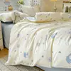 Conjunto de quatro peças 100% algodão puro, novo modelo 2026, capa de edredom totalmente em algodão, lençol de cima, lençol com elástico, conjunto de três peças para cama de solteiro em dormitório estudantil